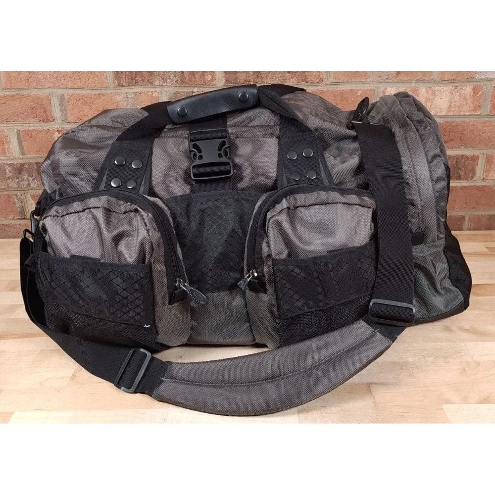 Oakley Icon 2.0 Software Gray Black Nylon Large Duffle Bag Y2K